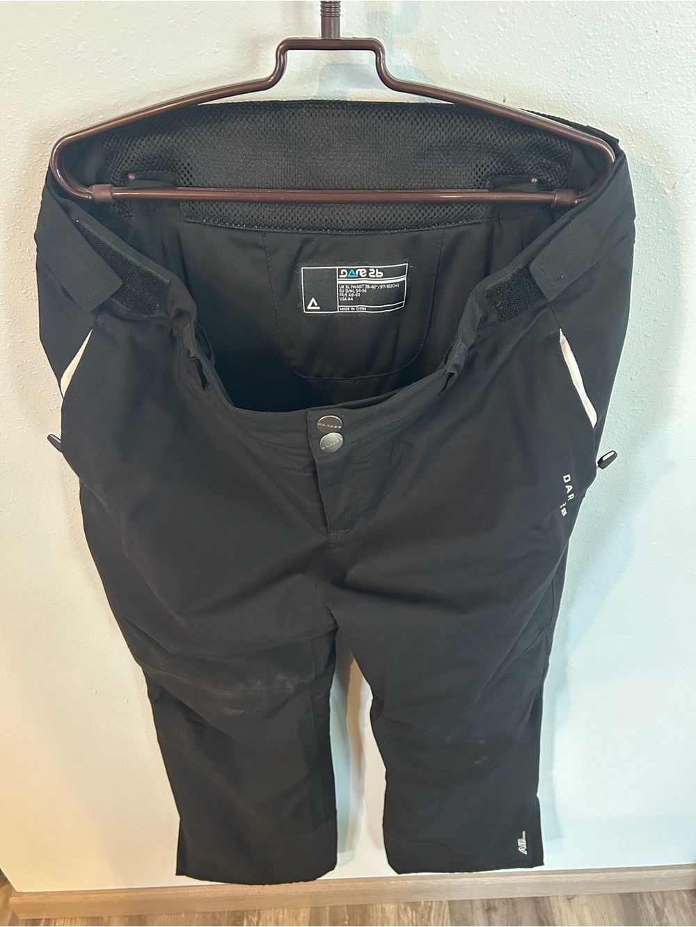 Dare2b Men’s Black Snowpants